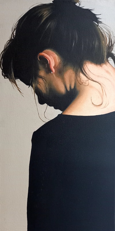 Jane Cruikshank
The Pearl Earring
Oil on canvas 46 x 23 cms
£895