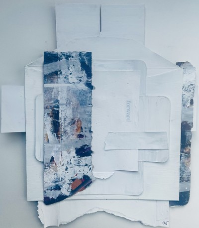 Forward
mixed media collage 32 x 27 cm
£590