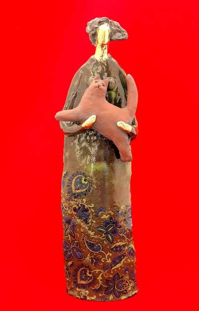 Ludmilla Kosmina
Clay with gold paint  
H 30 cms
£195